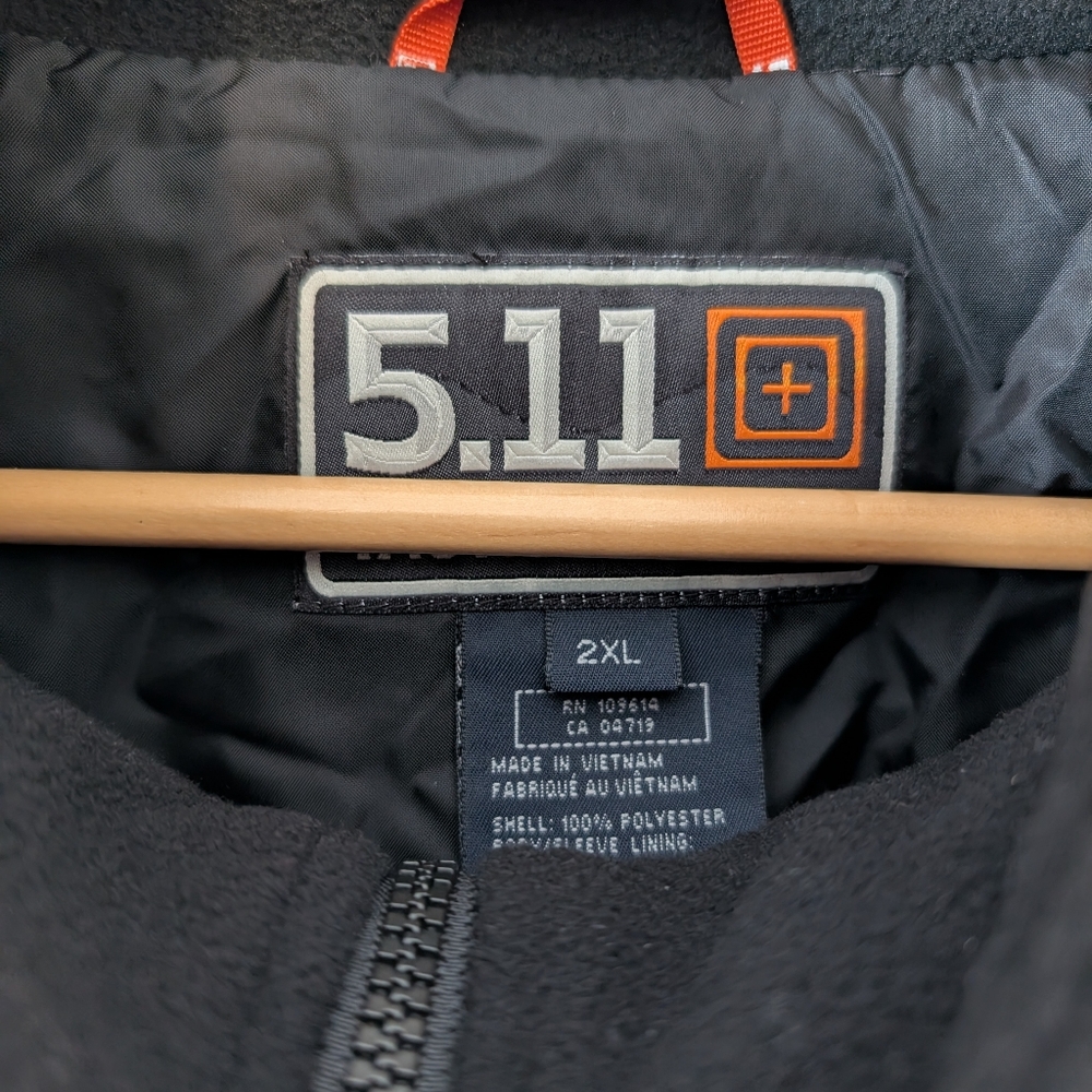 5.11 Covert Fleece Jacket - Picture 2 of 4